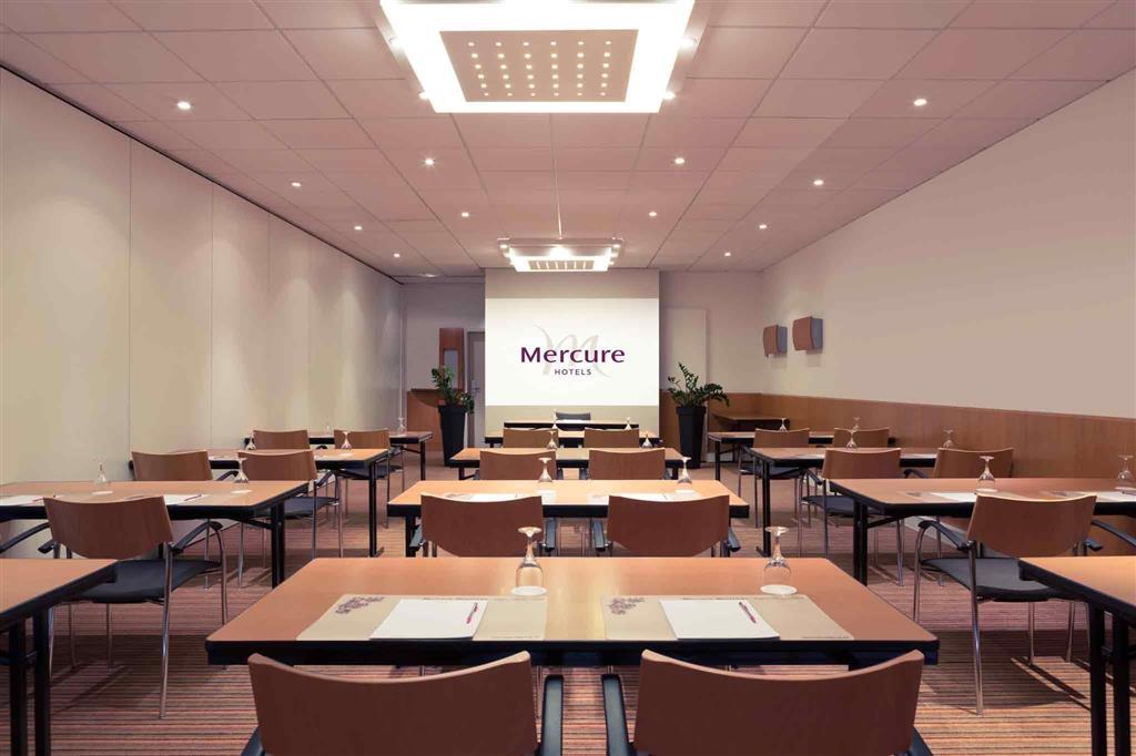 Mercure Stuttgart Sindelfingen An Der Messe Hotel Exterior foto